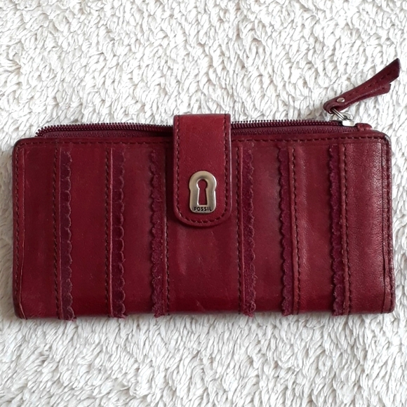 Fossil Handbags - Burgundy leather and suede wallet